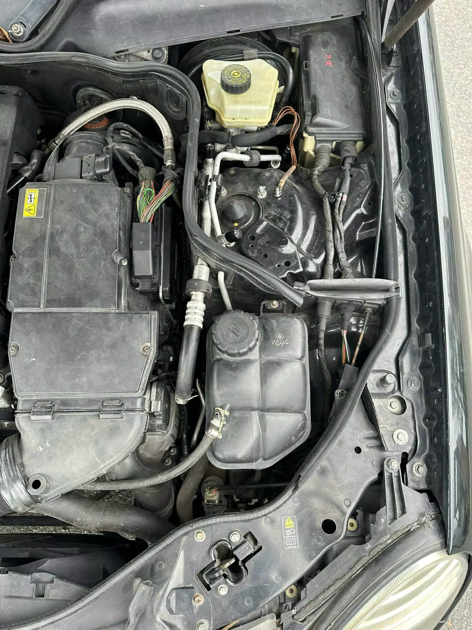 Mercedes-Benz E200 2006 - Chính Chủ Cần Bán Xe Mercedes - Benz Sản Xuất Năm 2006