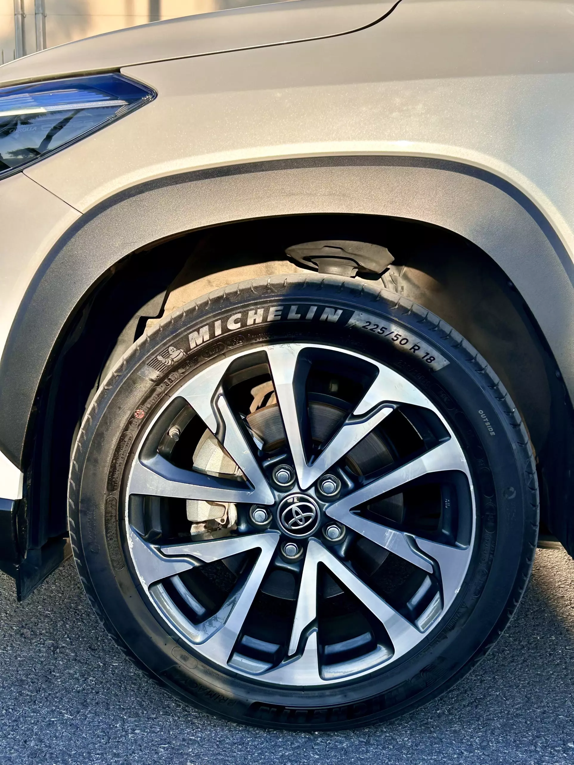 Hãng khác Khác 2021 - Cần bán Toyota Cross 1.8V Nhập Khẩu Thái Lan, sản xuất năm 2021.