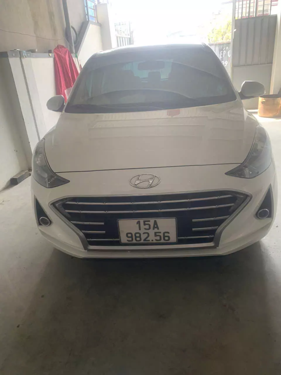 Hyundai Grand i10 2022 - Cần bán xe i10 2022 hatback bản đủ số sàn- 320 triệu