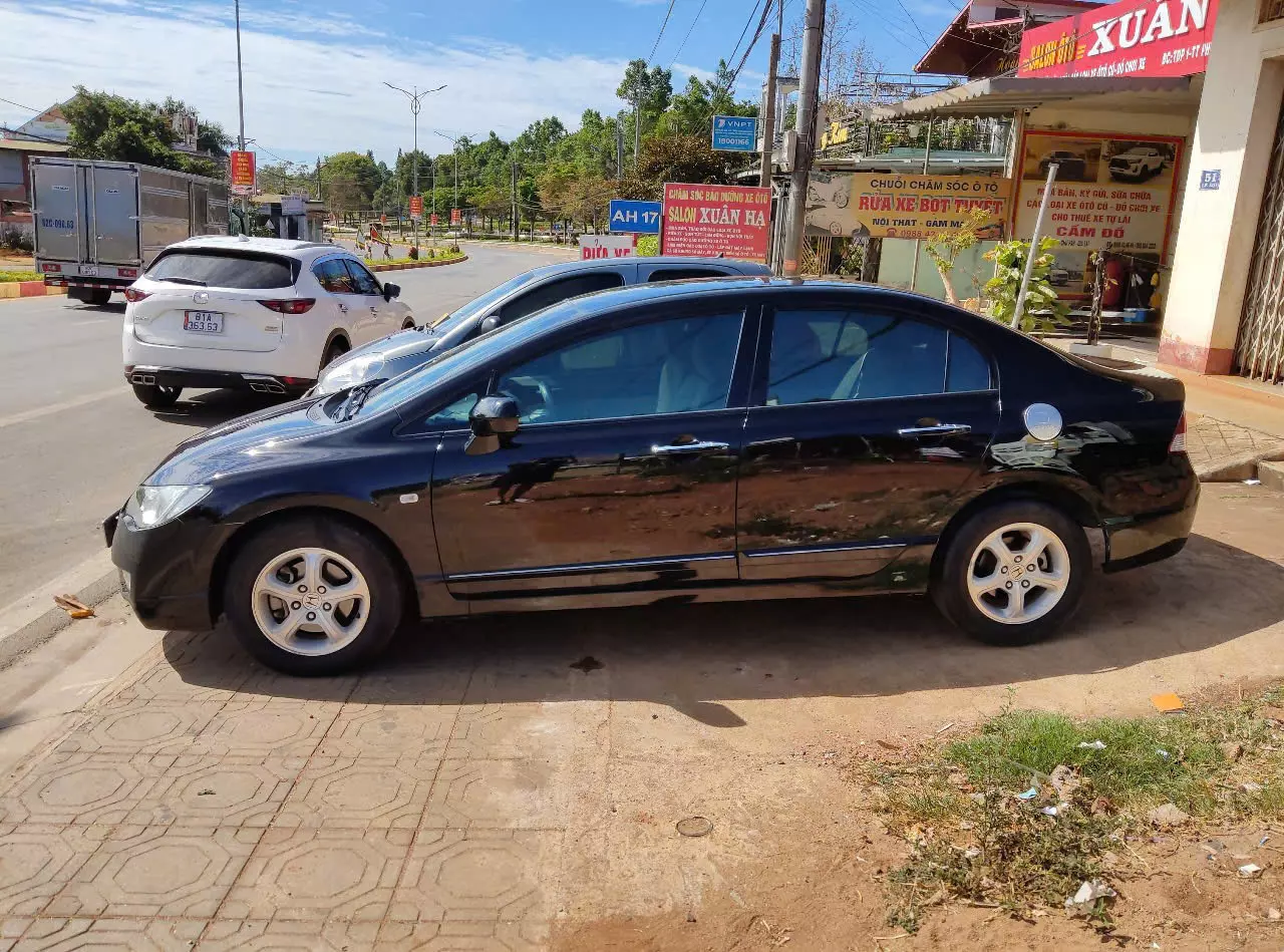 Honda Civic 2008 - Chính chủ bán xe Honda Civic sản xuất 2008 đăng ký 2009 1.8 AT 