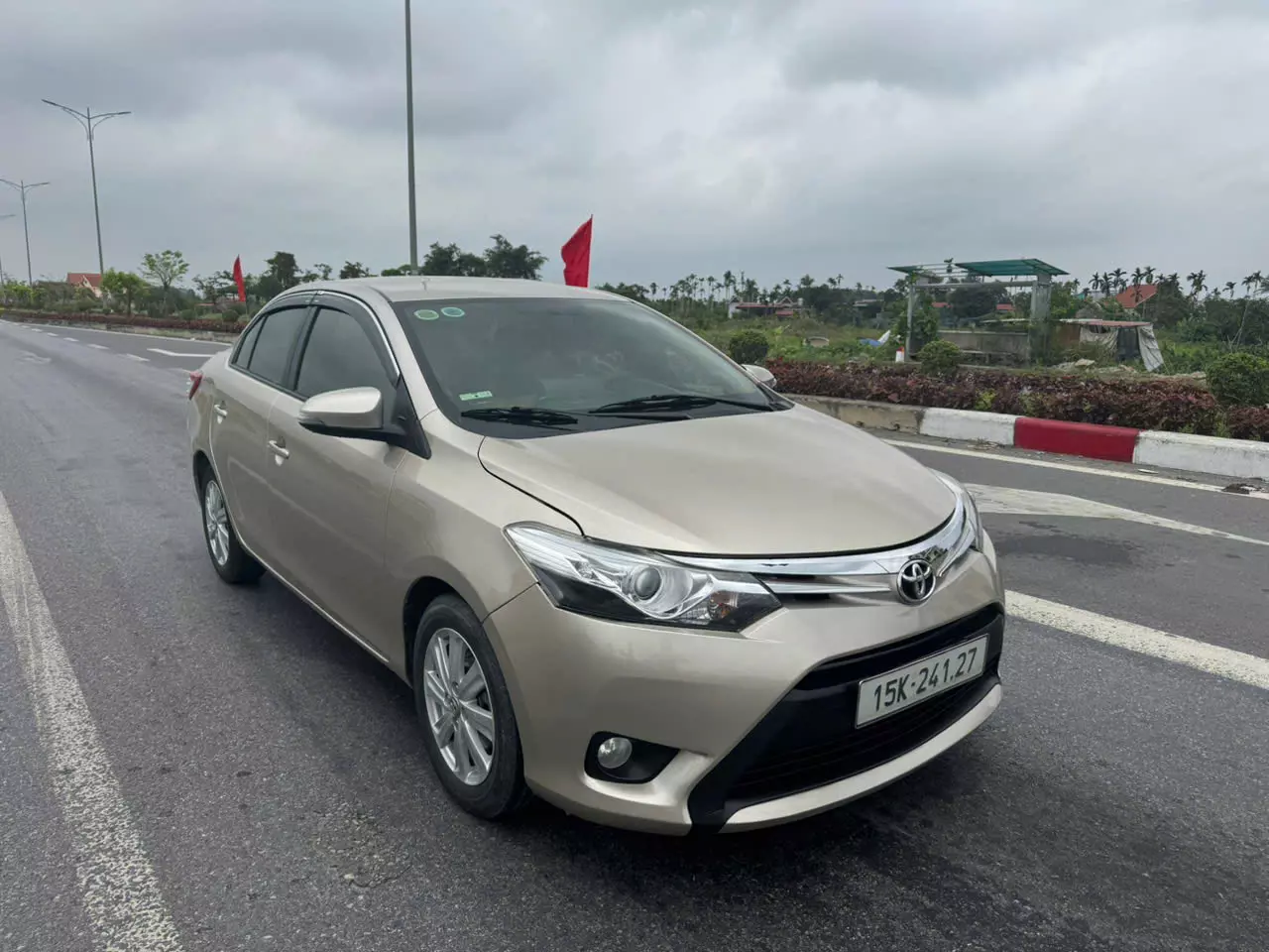 Hãng khác Khác 2015 - Cần bán Toyota Vios G 2015 – Số tự động – Giá 290 triệu
