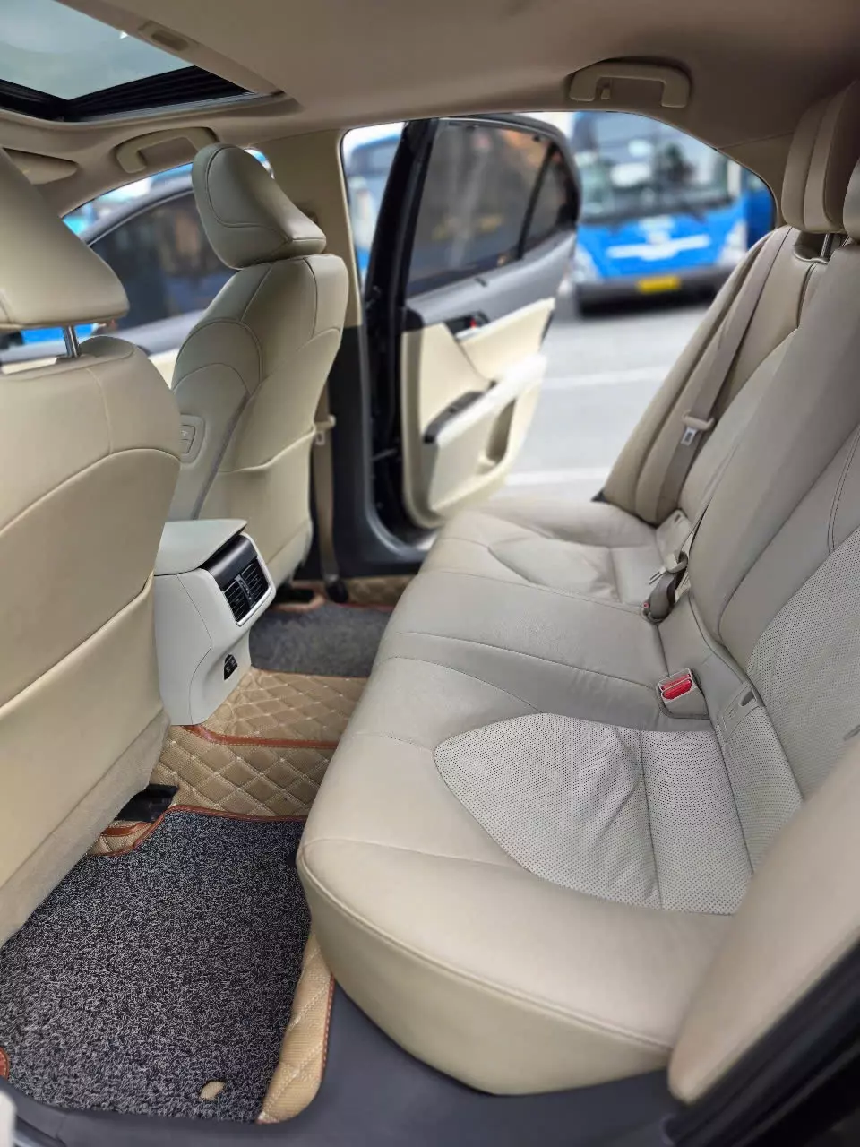 Hãng khác Xe du lịch Toyota Camry 2.5Q 2022 2022 - Bán ô tô  Toyota Camry 2.5Q 2022 đời 2022, màu đen, nhập khẩu nguyên chiếc