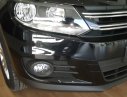 Volkswagen Tiguan 2.0 TSI 4 Motion 2016 - Bán xe Đức Volkswagen Polo Sedan AT 2015 màu đen, nhập khẩu nguyên chiếc, mới, giá nay chỉ còn 632 triệu