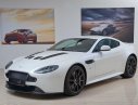 Aston Martin Vantage V 2016 - Bán ô tô Aston Martin Vantage V12 đời 2016, màu trắng