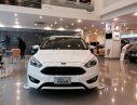 Ford Focus 2016 - Cần bán Ford Focus sản xuất 2016, màu trắng