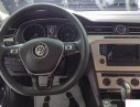 Volkswagen Passat 1.8 TSI 2016 - Bán xe Đức Volkswagen Polo Hatchback AT 2015 màu xanh, nhập khẩu, mới 100%, giá chạm sàn