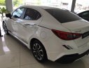 Mazda 2  1.5 SD 2016 - Bán ô tô Mazda 2 1.5 SD đời 2016, màu trắng, 590 triệu