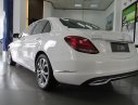 Mercedes-Benz C200   2016 - Bán Mercedes C200 đời 2016, màu trắng, xe giao ngay, giá giảm cực tốt