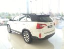 Kia Sorento 2016 - Bán xe Kia Sorento năm 2016 màu trắng, giá 828 triệu. Liên hệ Kia Bắc Ninh 0987 714 838