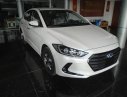 Hyundai Elantra 1.6 MT 2016 - Cần bán Hyundai Elantra 1.6 MT năm 2016, màu trắng giá cạnh tranh