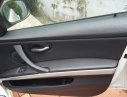 BMW 3 Series 320i  2009 - Bán BMW đời 2009, màu trắng, đăng ký tháng 11-2010