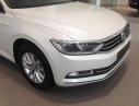 Volkswagen Passat GP 2016 - Bán Volkswagen Passat GP đời 2016, màu trắng, còn 1 chiếc duy nhất, Lh: 0931416628 xem xe, lái thử