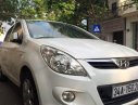 Hyundai i20   AT 2010 - Bán xe cũ Hyundai i20 AT đời 2010, màu trắng số tự động