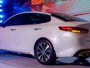 Kia K5 2.0 GAT 2017 - Cần bán Kia Optima K5 2016, xe thể thao hạng sang, màu trắng, giá chỉ 865 triệu