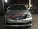 Toyota Fortuner 2.7V 2013 - Cần bán gấp Toyota Fortuner 2.7V đời 2013, màu bạc số tự động