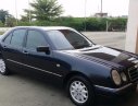 Mercedes-Benz E230   1998 - Cần bán xe Mercedes E230 đời 1998, màu đen, xe nhập chính chủ