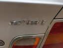 BMW 3 Series 318i 2002 - Bán xe BMW 318i sản xuất 2002, màu bạc, nhập khẩu nguyên chiếc số sàn