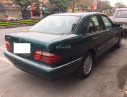 Mercedes-Benz E230 1998 - Bán ô tô Mercedes-Benz E230 đời 1998 màu xanh lục, 165 triệu, xe nhập