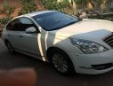 Nissan Teana 2010 - Cần bán xe cũ Nissan Teana đời 2010, màu trắng xe gia đình, giá 650tr