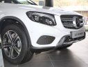 Mercedes-Benz GLC 250 2016 - Cần bán Mercedes 250 đời 2016, màu trắng, giao xe ngay nhiều quà tặng