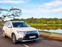 Mitsubishi Outlander Sport 2.0 CVT 2017 - Mitsubishi Outlander 2017 tại Hà Tĩnh 2.0 CVT giá rẻ nhất