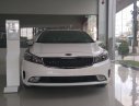 Kia Cerato 2017 - Cần bán Kia Cerato đời 2017, màu trắng