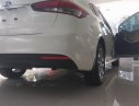 Kia Cerato 2017 - Cần bán Kia Cerato đời 2017, màu trắng