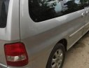 Kia Carnival 2005 - Bán Kia Carnival đời 2005, màu bạc chính chủ