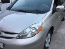 Toyota Sienna 2005 - Cần bán lại xe Toyota Sienna đời 2005, màu xám, nhập khẩu nguyên chiếc xe gia đình