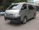 Toyota Hiace   2010 - Cần bán xe cũ Toyota Hiace đời 2010, màu bạc, giá 450tr