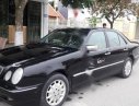 Mercedes-Benz E240 2000 - Em bán Mercedes E240 đời 2000, màu đen, nhập khẩu, giá chỉ 255 triệu