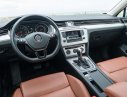 Volkswagen Passat GP 2016 - Bán xe nhập Đức Volkswagen Passat 1.8l GP 2016, màu đen, chung Audi A4. LH Hương 0902608293