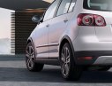 Volkswagen Golf 2013 - Cần bán Volkswagen Golf đời 2013, màu trắng, nhập khẩu. Duy nhất tại Việt Nam