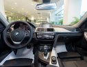 BMW 3 Series 330i 2017 - Bán xe BMW 3 Series 330i 2017, màu trắng, nhập khẩu, ưu đãi ngay 50% trước bạ, trả trước từ 540 triệu