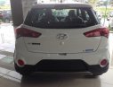 Hyundai i20 Active 2017 - Bán Hyundai i20 Active đời 2017, màu trắng, xe mới, giá bán 595tr