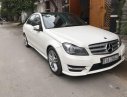 Mercedes-Benz C300   2012 - Mình đổi xe 7 chỗ nên cần bán gấp Mercedes-Benz C300 năm 2012 màu trắng