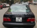 Mercedes-Benz E200   2002 - Gia đình cần bán Mercedes Benz E200, xe nhập khẩu nguyên chiếc tại Đức