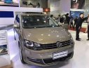 Volkswagen Sharan   AT 2017 - Bán xe Volkswagen Sharan AT đời 2017, màu vàng