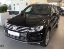 Volkswagen Touareg GP 2014 - VW Việt Nam bán Volkswagen Touareg GP đời 2014, màu đen, xe nhập mới 100%, cam kết giá tốt. LH Hương: 0902.608.293