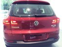 Volkswagen Tiguan GP 2016 - Xe nhập gầm cao Volkswagen Tiguan 2.0l GP đời 2016, màu đỏ mận, tặng 209 triệu tiền mặt, LH Hương: 0902.608.293