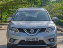 Nissan X trail SL 2017 - Bán ô tô Nissan X Trail SL 2017, màu bạc, giá chỉ 999 triệu
