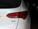 Hyundai Santa Fe 4WD 2016 - Cần bán lại xe Hyundai Santa Fe 4WD đời 2016, màu trắng