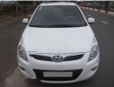 Hyundai i20   2009 - Bán Hyundai i20 đời 2009, màu trắng, nhập khẩu chính hãng, giá 375tr