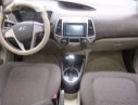 Hyundai i20   2009 - Bán Hyundai i20 đời 2009, màu trắng, nhập khẩu chính hãng, giá 375tr