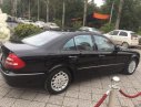 Mercedes-Benz E200 2004 - Cần bán Mercedes E200 2004, màu đen, nhập khẩu nguyên chiếc, giá tốt