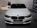 BMW 3 Series 330i 2017 - Bán xe BMW 3 Series 330i 2017, màu trắng, xe nhập, cam kết giá tốt nhất, hỗ trợ mua trả góp