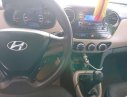 Hyundai i10 2014 - Cần bán lại xe Hyundai i10 đời 2014, giá chỉ 300 triệu