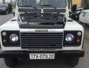 LandRover Defender 110 2003 - Bán LandRover Defender 110 sản xuất 2003, màu trắng, xe nhập, 780tr