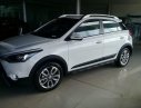 Hyundai i20 Active   2017 - Bán Hyundai i20 Active đời 2017, màu trắng