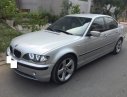 BMW 325i 2005 - Bán BMW 325i đời 2005, màu bạc xe gia đình